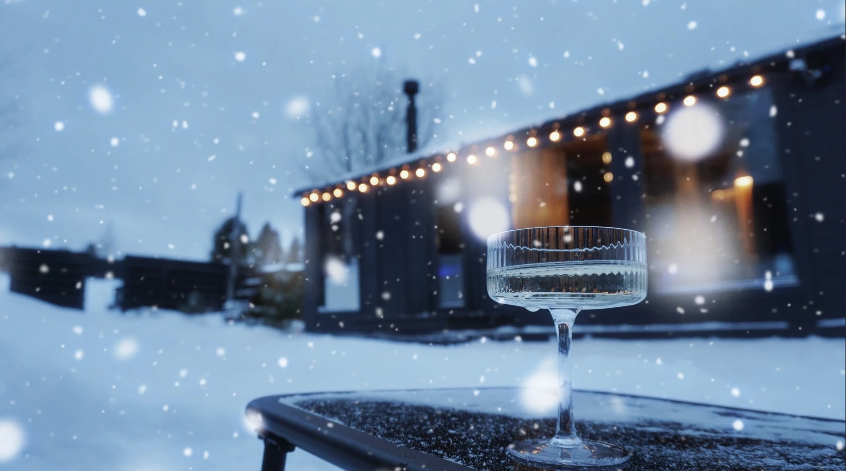 Дом-баня «Гармония» зимой — уютное пространство для отдыха